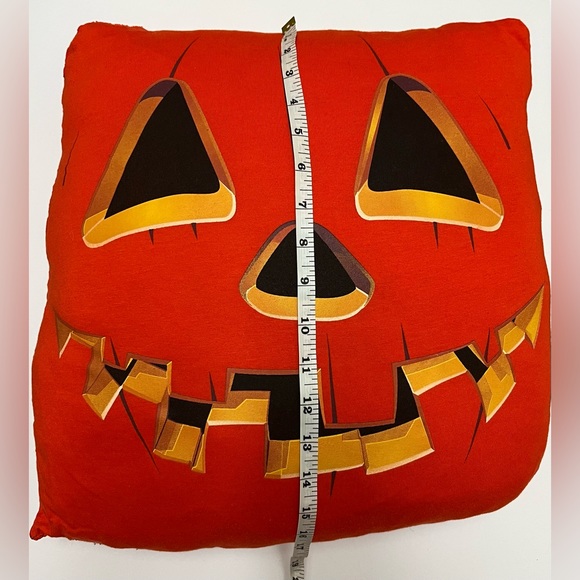 HALLOWEEN ๐ Spooky Decor Pillow handmade throw pillow approximately 15โ*15โ - Picture 4 of 8